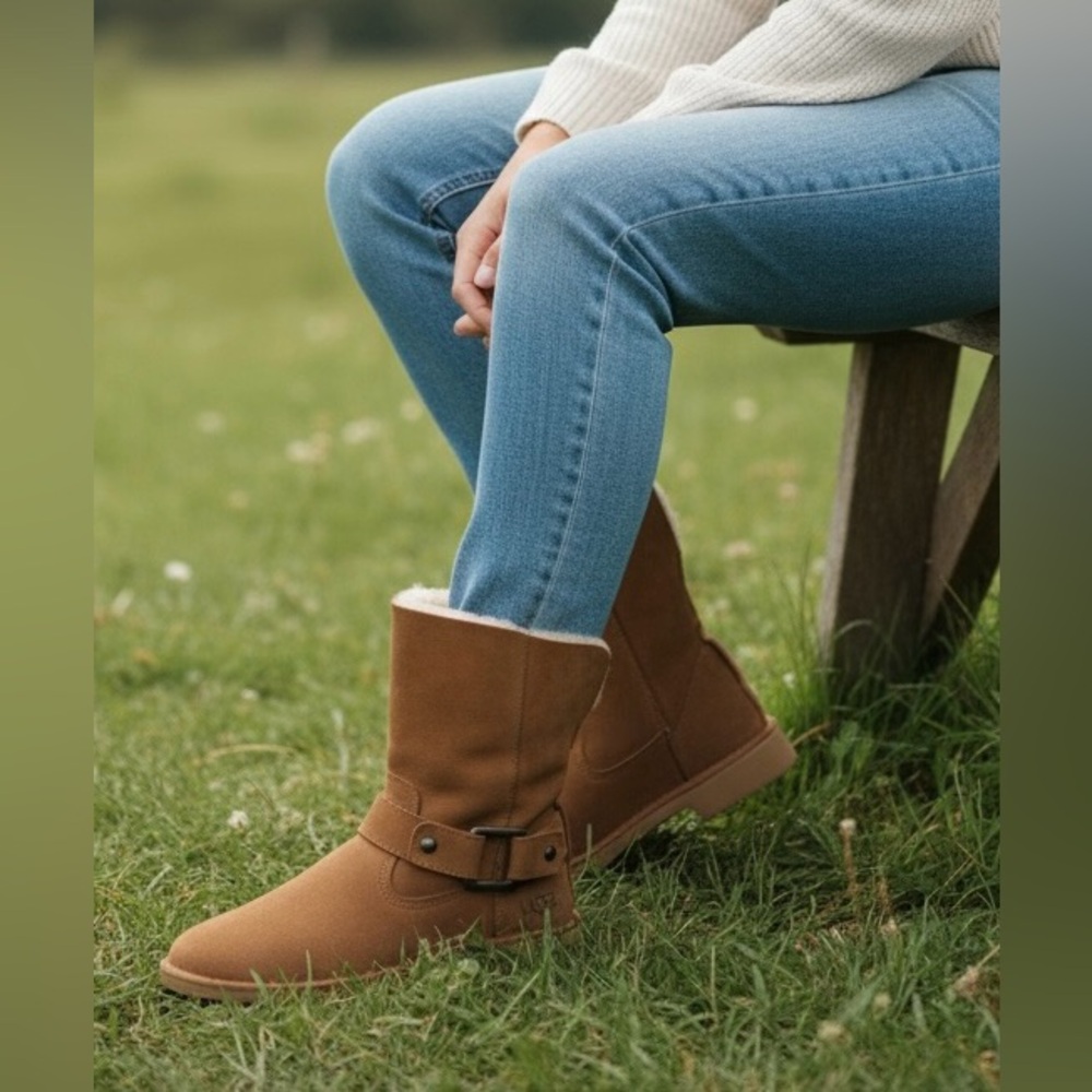 UGG Women's Cedric CHESTNUT Boots / Size 6.5 Womens/ NIB - Picture 2 of 11